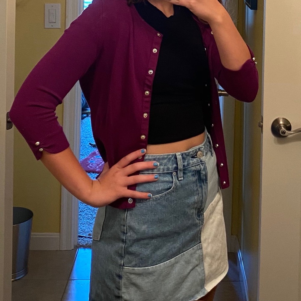 Women’s White House Black Market Purple Cardigan